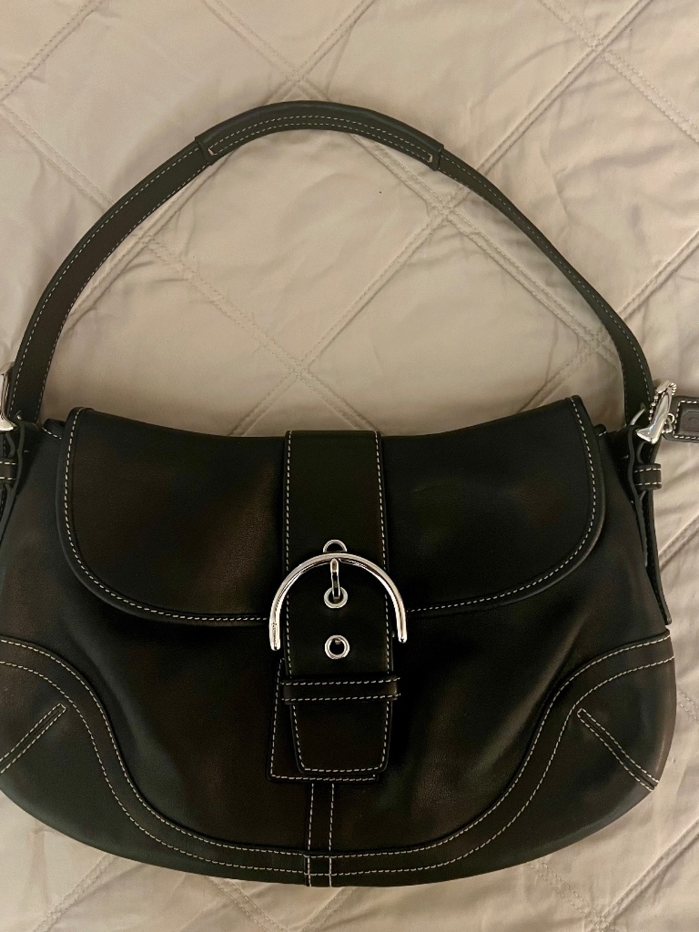 RARE Coach Vintage Soho Large Leather Flap Shoulder Bag (Y2K 2006) - Black